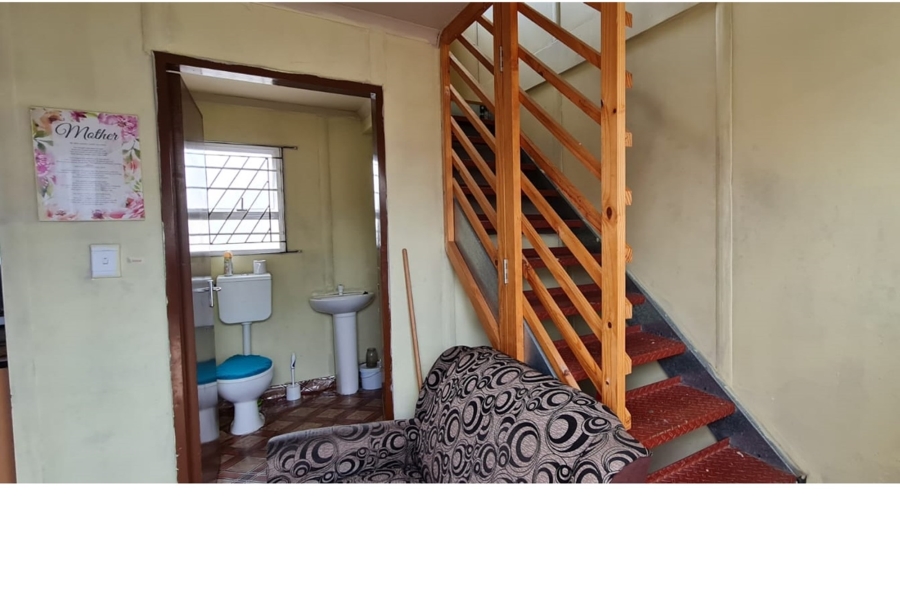 2 Bedroom Property for Sale in Delft Western Cape
